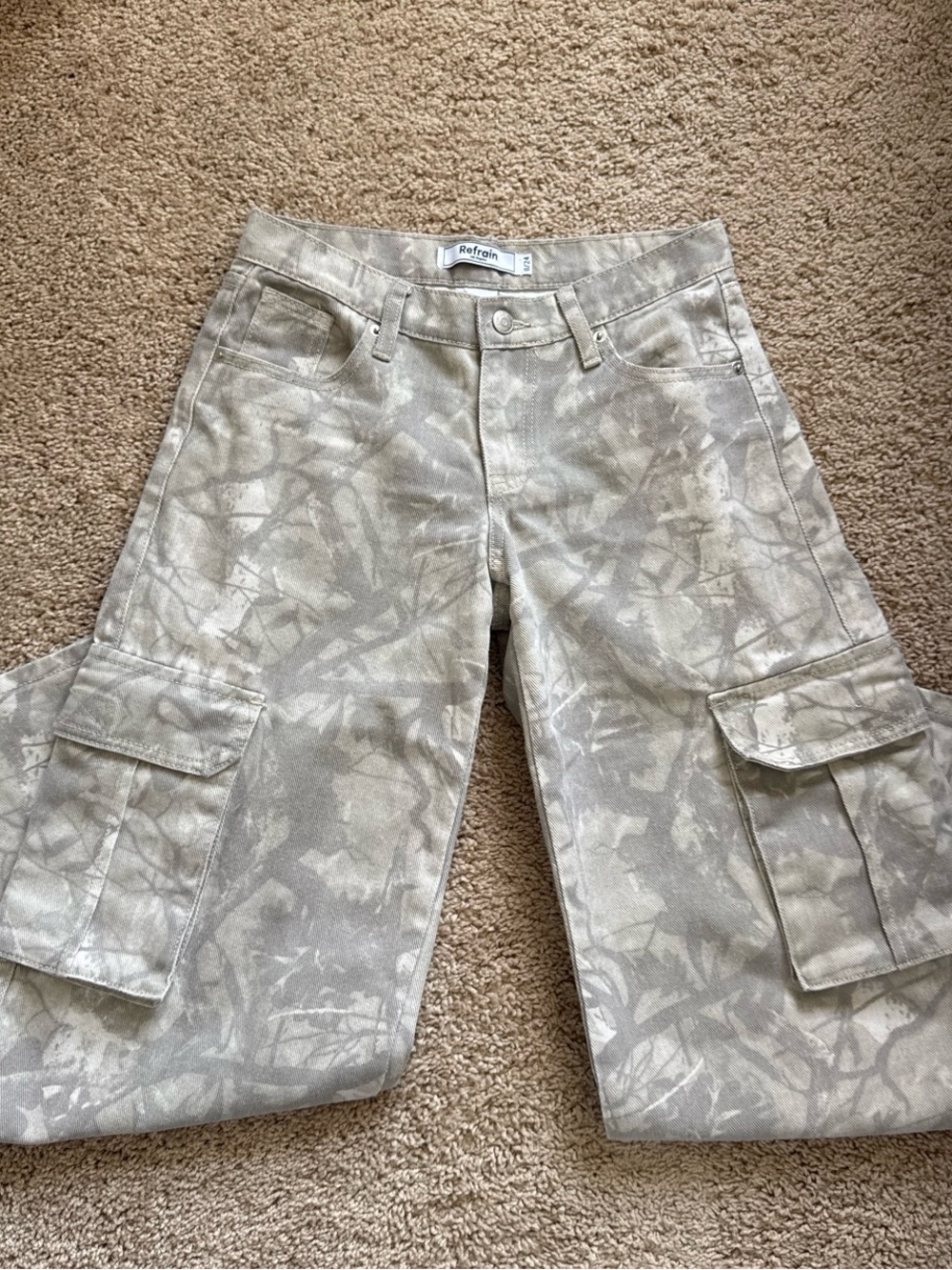 Camo wide leg cargo jeans